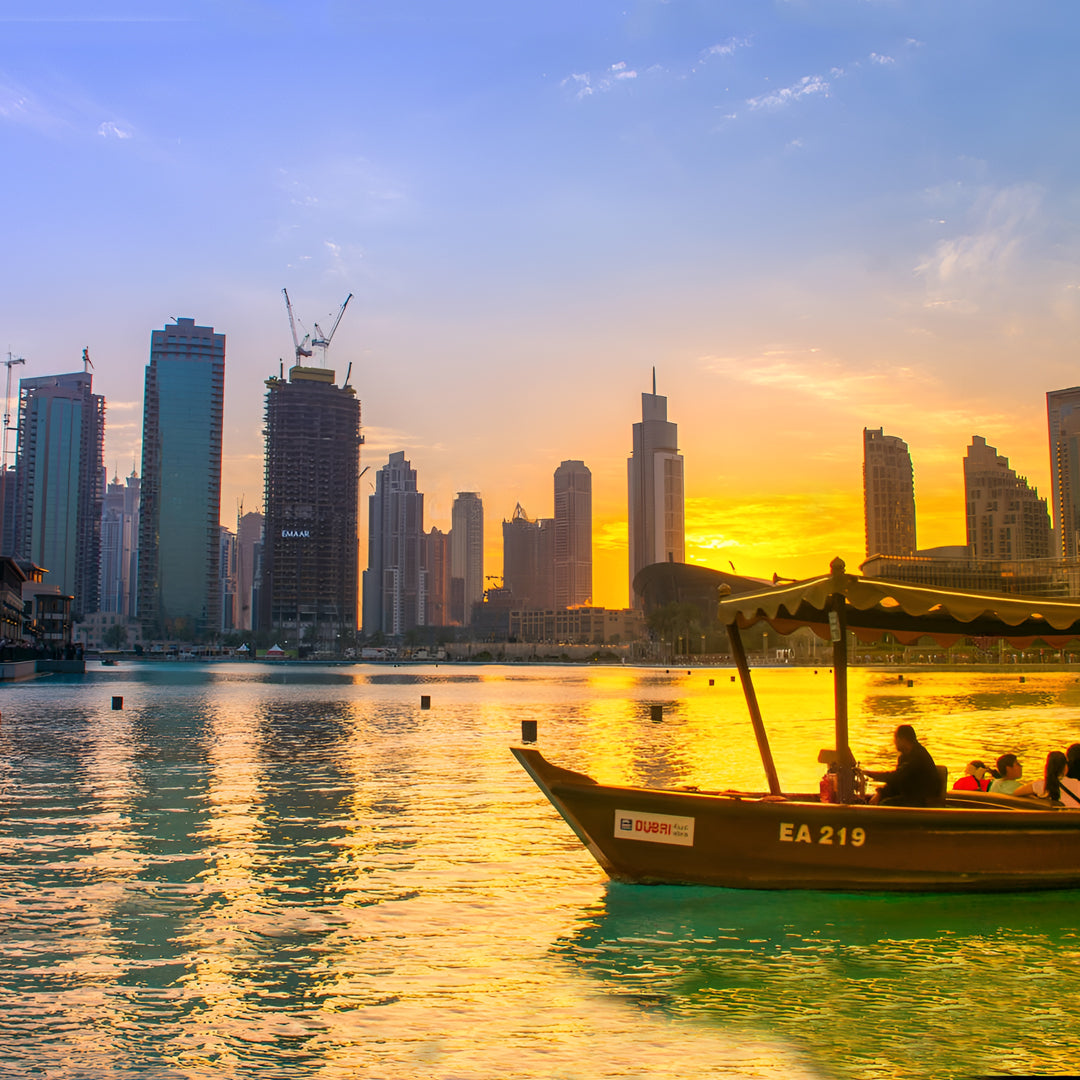 Abra Boat Ride Dubai City Tour