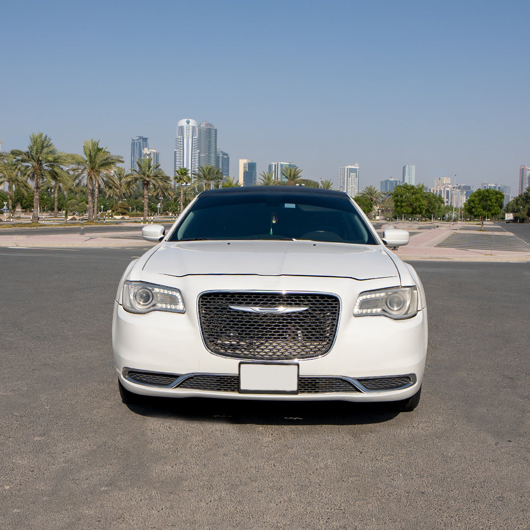 Chrysler Limousine Dubai