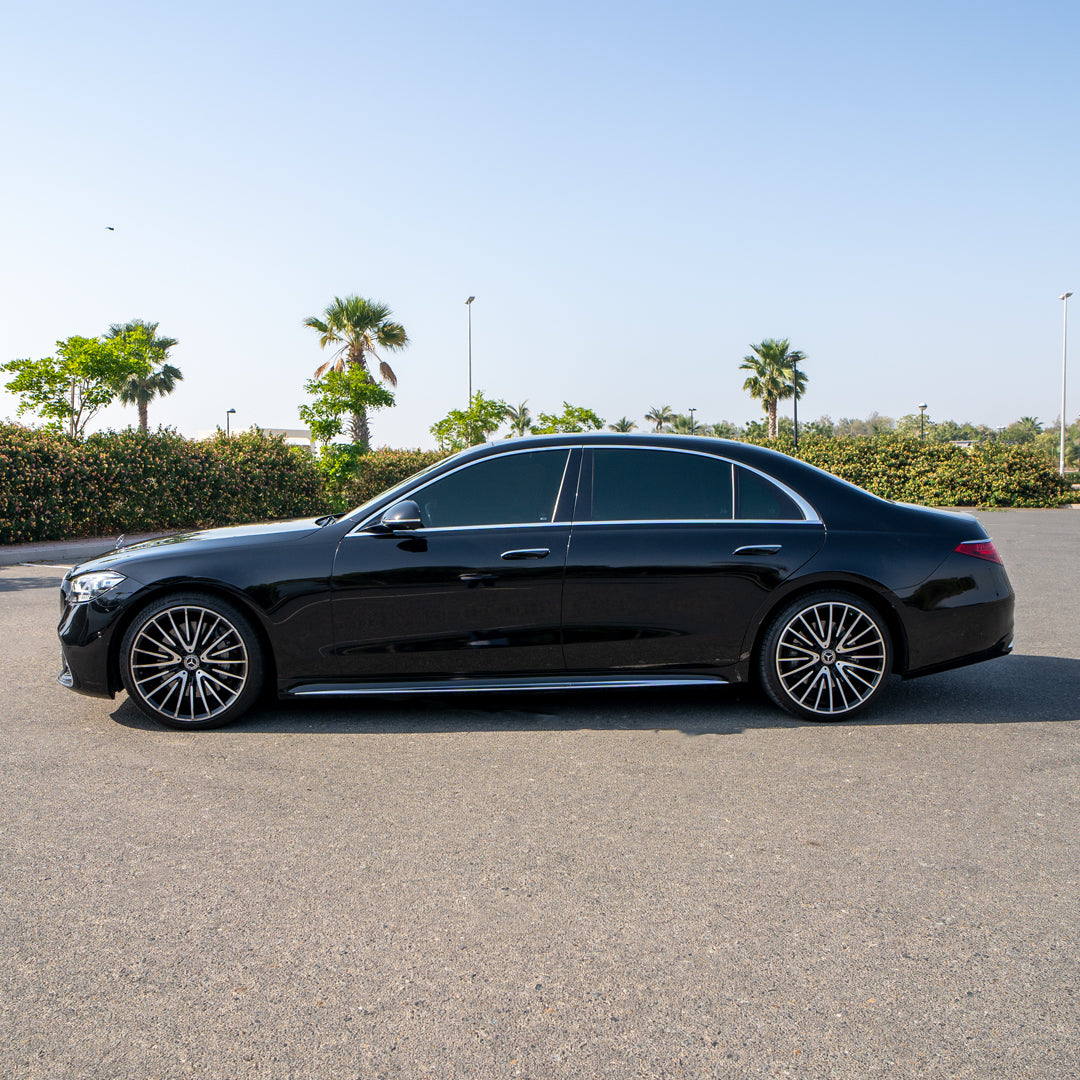 Hire Mercedes S Class With Chauffeur Service Dubai