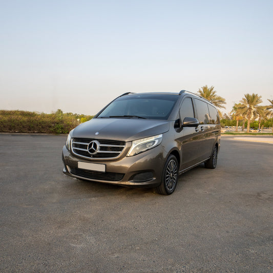 Hire Mercedes V250 in Dubai 