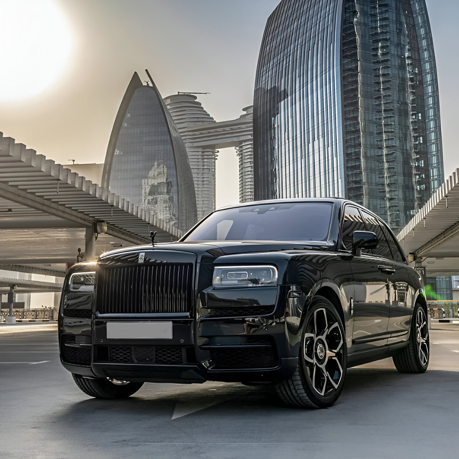 Hire Rolls Royce Cullinan With Chauffeur in Dubai